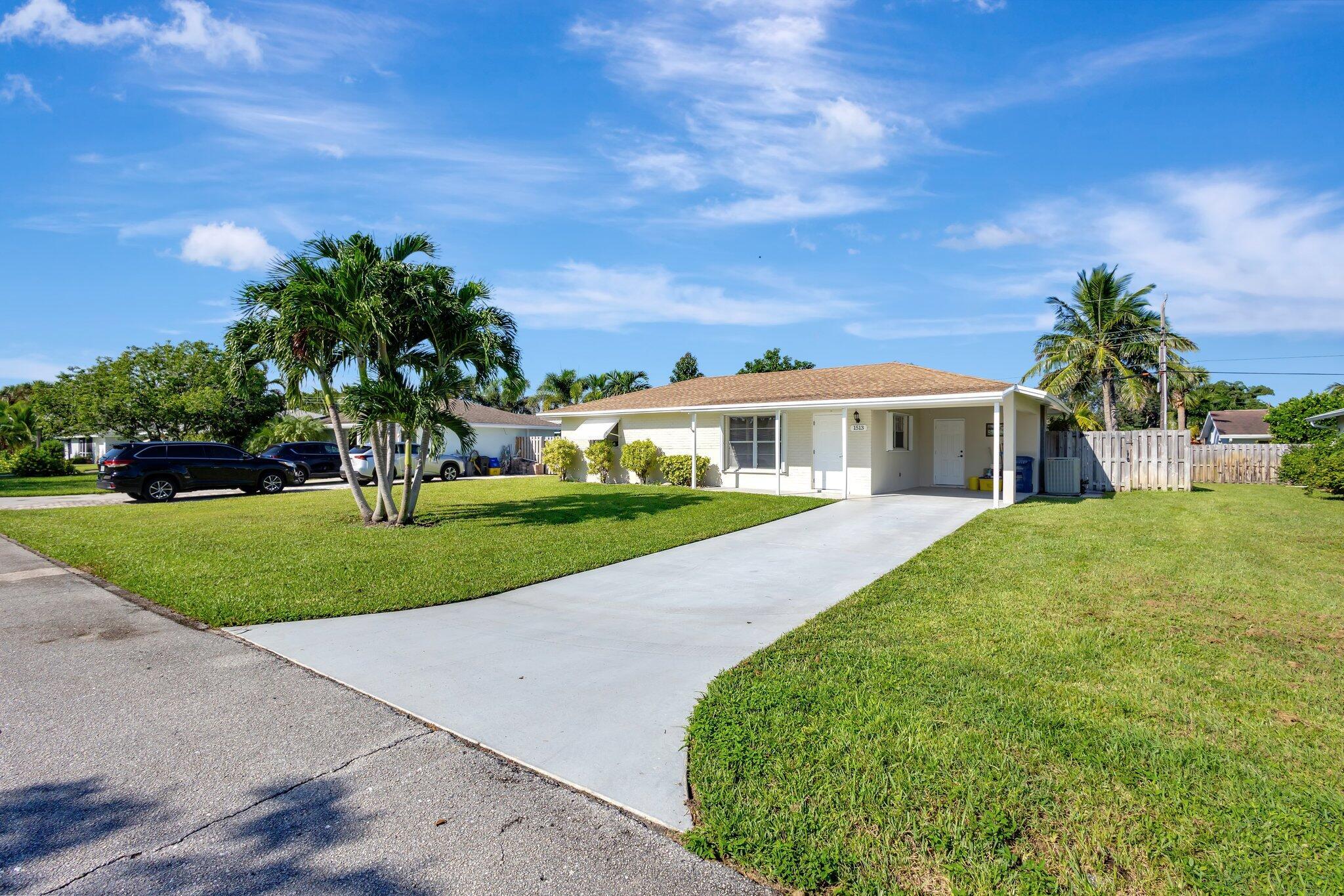 1513 Berkshire, Jupiter, Single Family Detached,  for sale, Denise  DiBiase,  Paradise Real Estate International